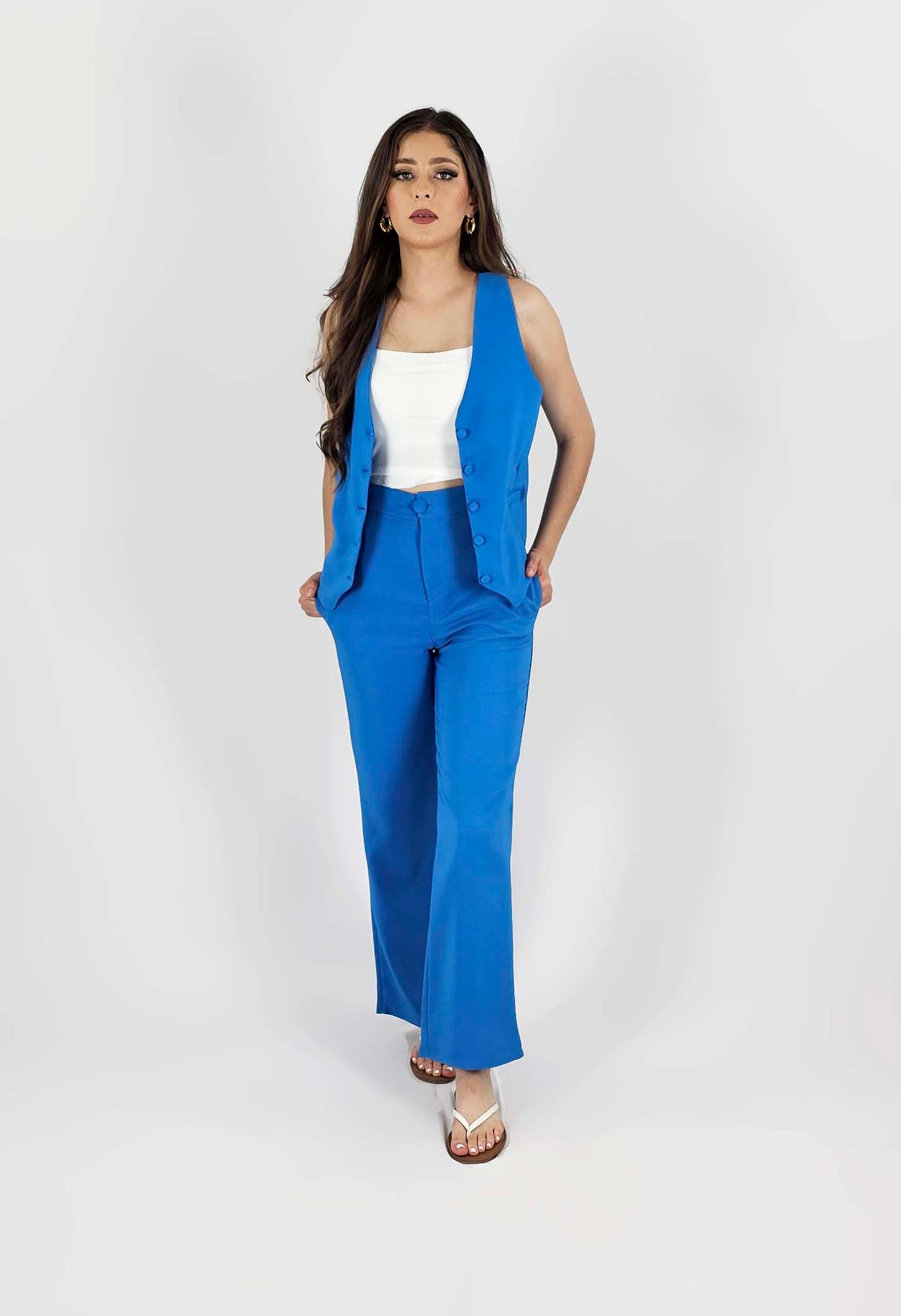 Conjunto chaleco y pantalón
