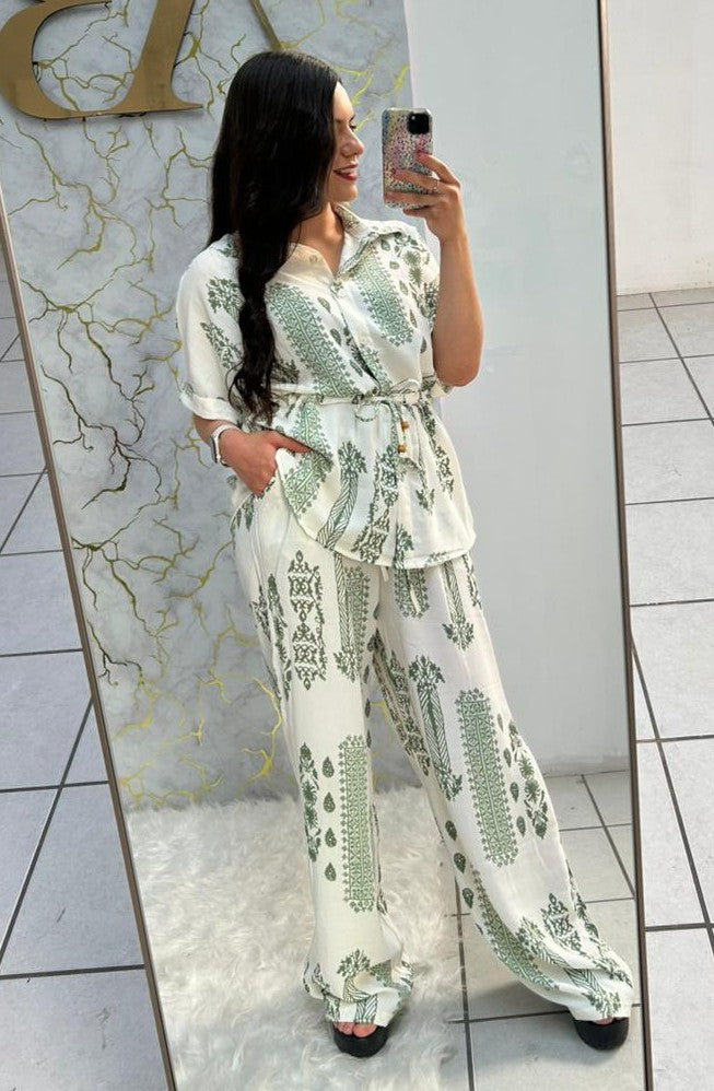 Conjunto Blusa Y Pantalon Sublimado Blusa Con Cinta En La Cintura