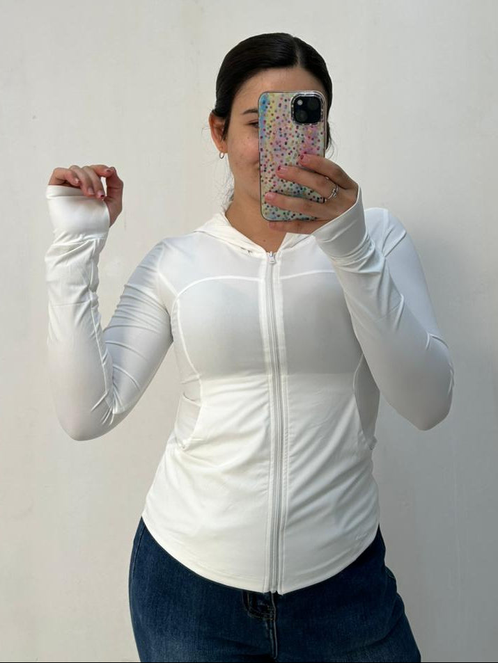 Chamarras Deportivas Premium Entallada Con Gorra