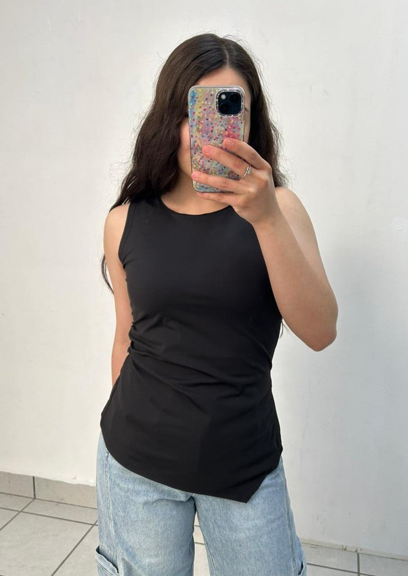 Blusa Premium En Pico Abierta Abajo