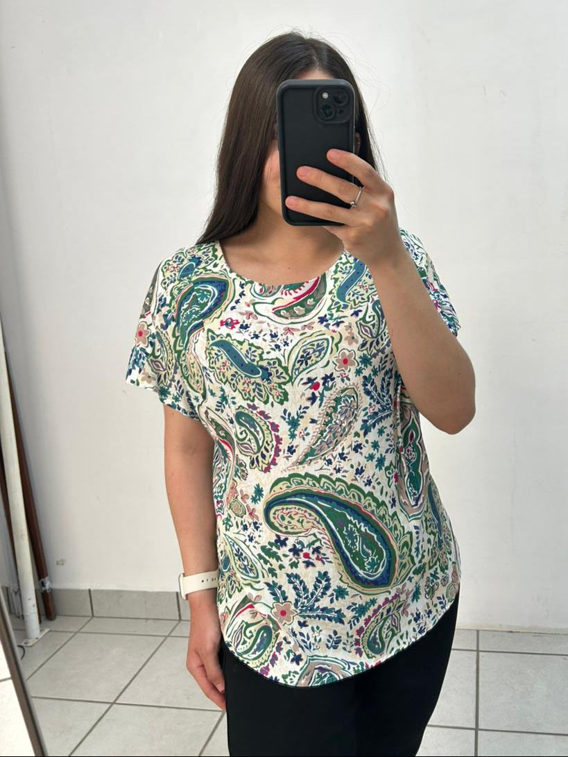Blusas Sublimadas Variedad de Estilos Y Colores