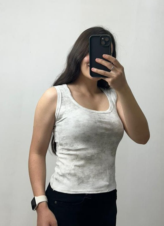 Blusa Cuello Redondo Manchada