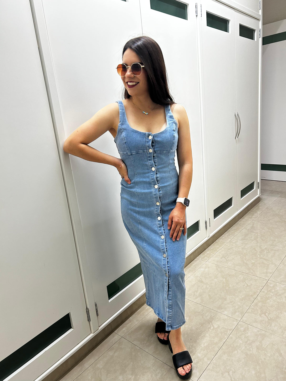 Vestido de Mezclilla Roba Miradas Con Botones